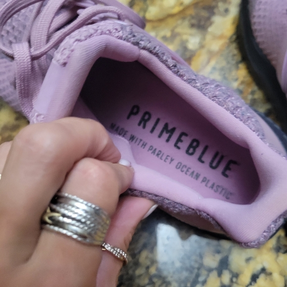 adidas boost sneakers - Picture 4 of 5